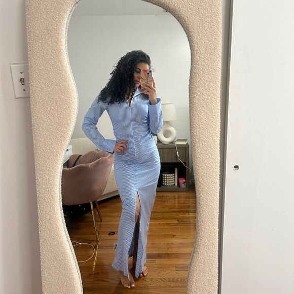 Collared Dress - Picture 1 of 3